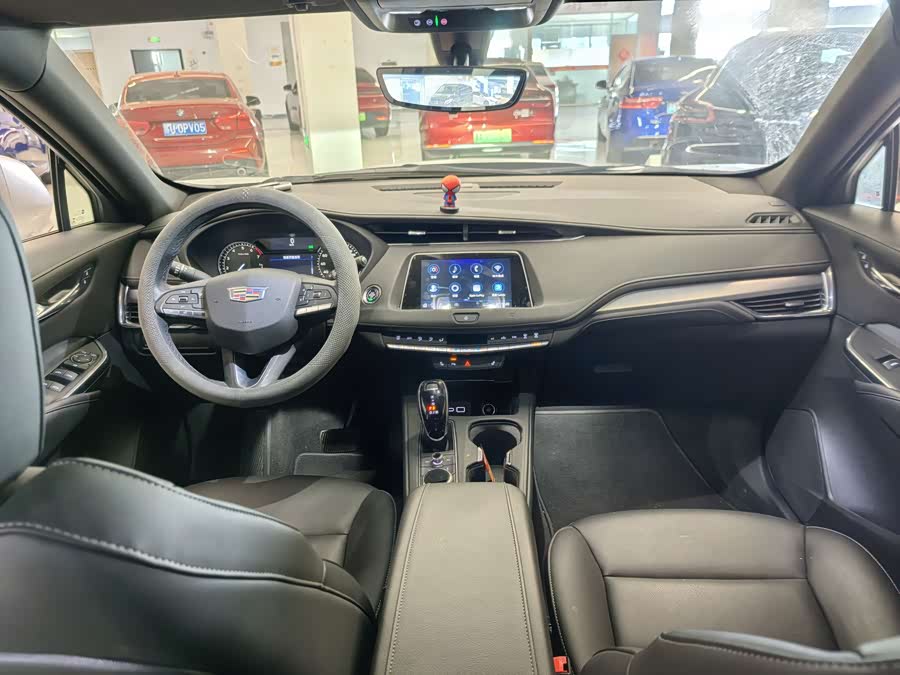 2020 car image #10