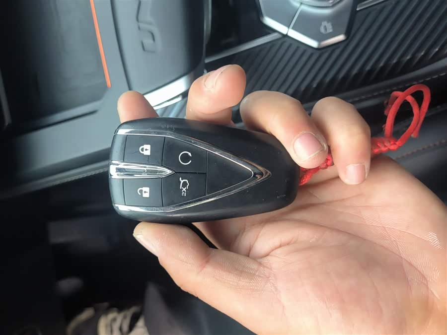 Changan UNI-K iDD 2022 car image #10