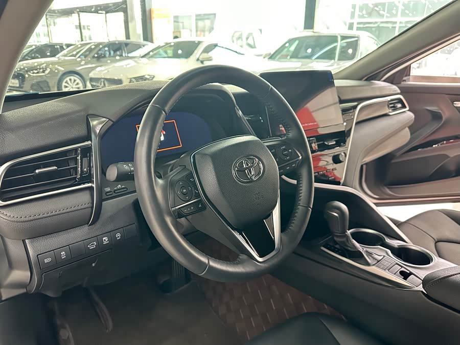 Toyota 2025 car image #10
