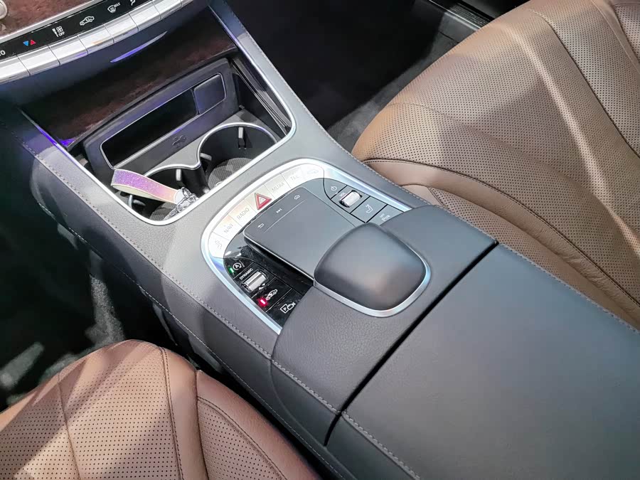 Mercedes-Benz S Class 2021 immagine di auto #10