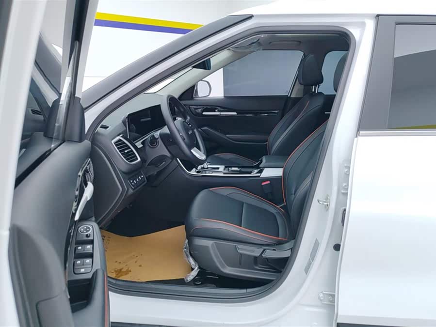 Kia Seltos 2025 #10 Kia Seltos 2025 car image #10