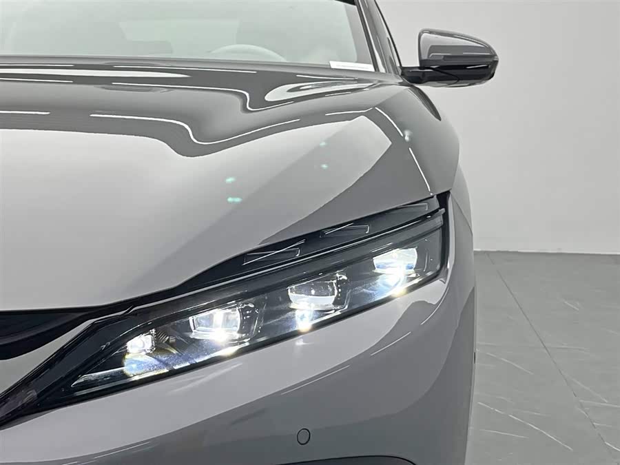 BYD Han 2025 car image #10