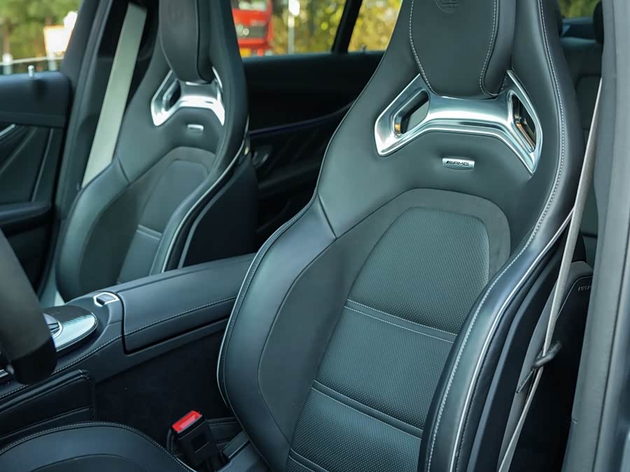 Mercedes-Benz E AMG 2021 صورة سيارة #10