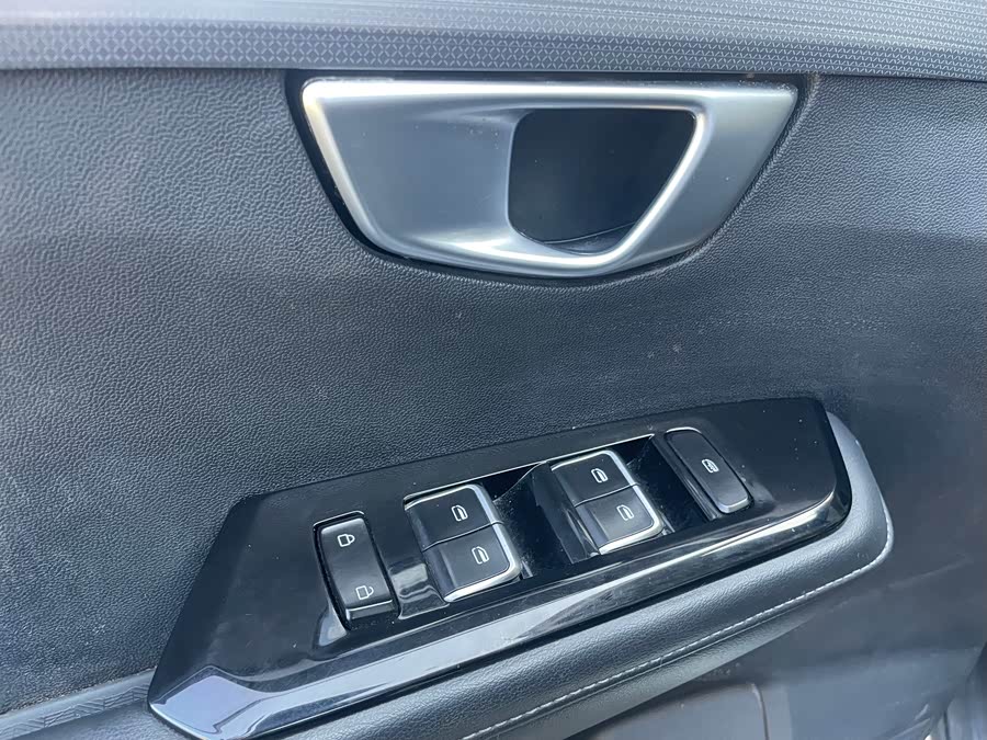 Wuling Asta 2022 #10 Wuling Asta 2022 imagen de coche #10