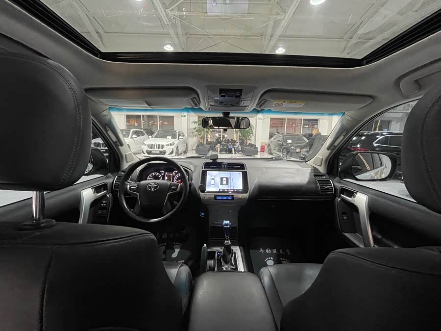 Toyota Land Cruiser Prado 2020 #10 Toyota Land Cruiser Prado 2020 car image #10