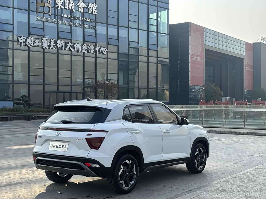 Hyundai ix25 2019 car image #10