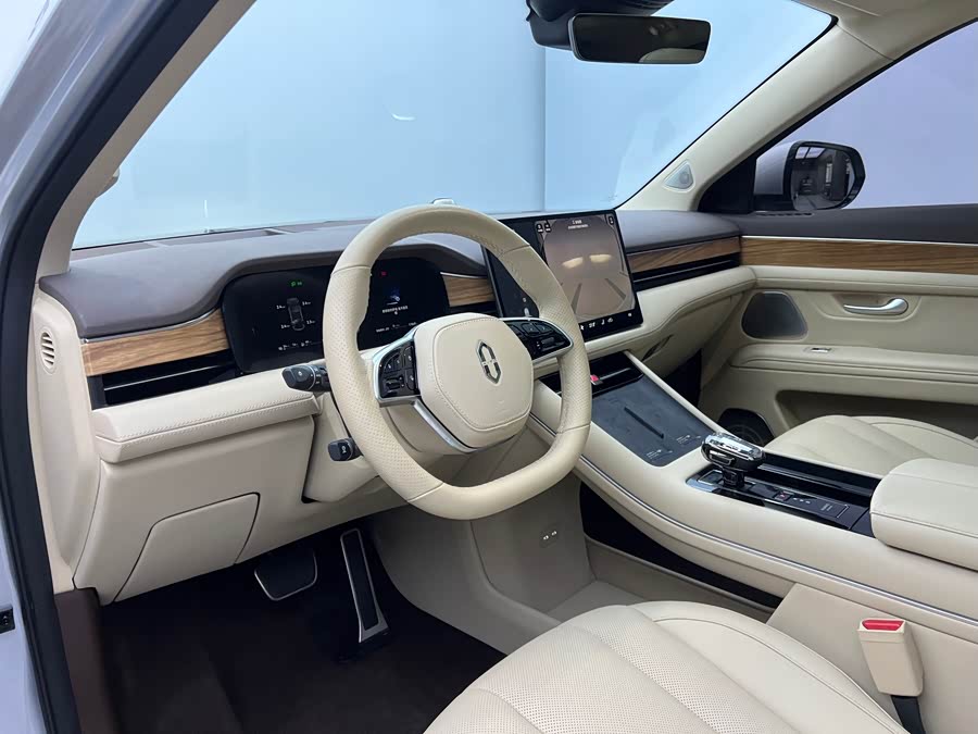 2024 immagine di auto #10