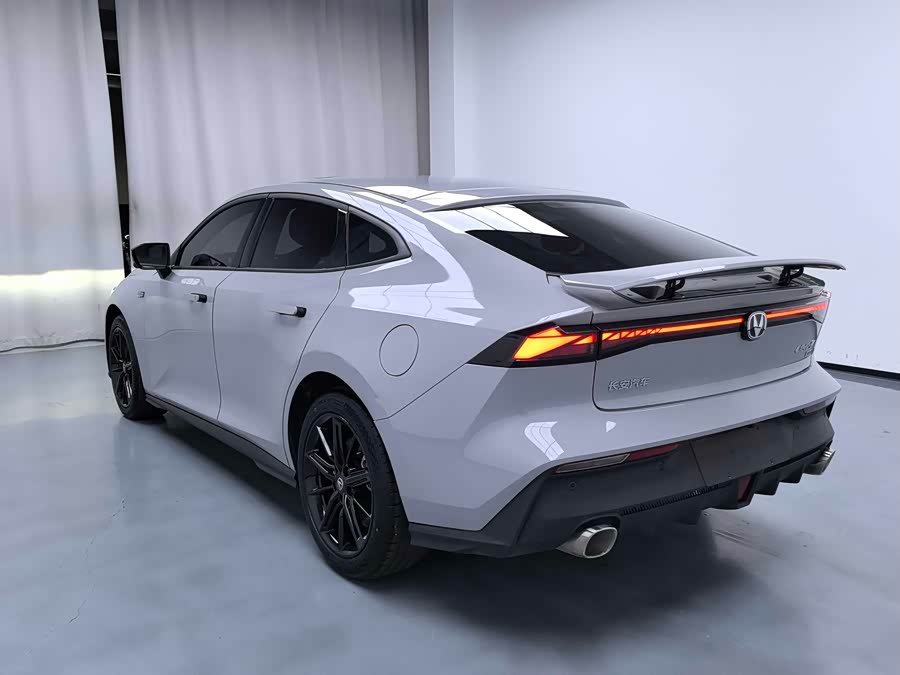 Changan UNI-V iDD 2023 #10 Changan UNI-V iDD 2023 imagen de coche #10