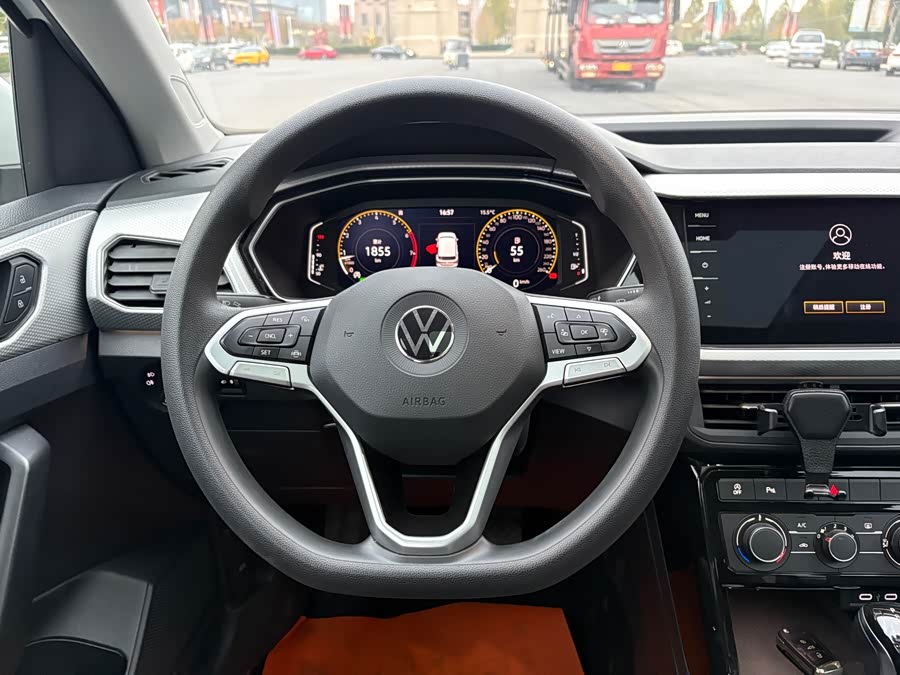 Volkswagen Tacqua 2023 #10 Volkswagen Tacqua 2023 car image #10
