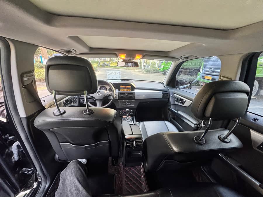 Mercedes-Benz GLK Class (Imported) 2011 car image #10