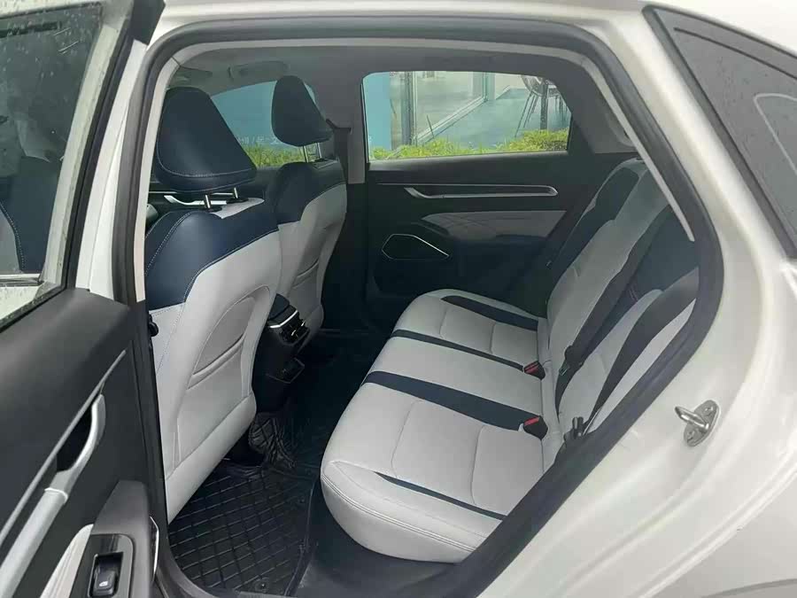 GEELY Emgrand 2021 #10 GEELY Emgrand 2021 immagine di auto #10