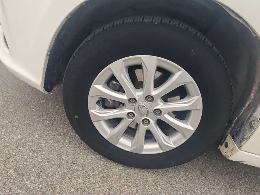 GAC Trumpchi GA3S 2014 #10 GAC Trumpchi GA3S 2014 car image #10