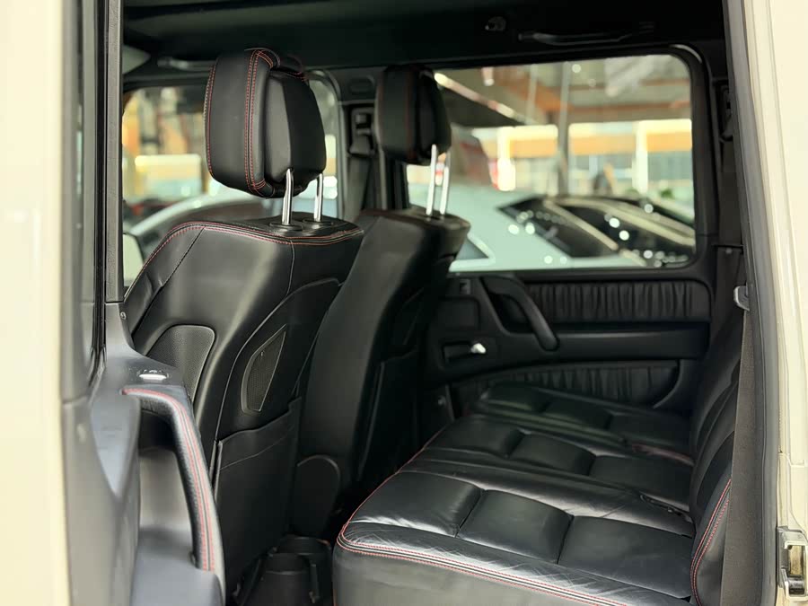 Mercedes-Benz G Class 2016 imagem de carro #10