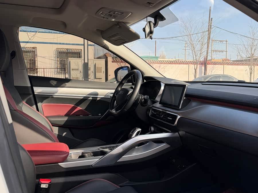GEELY Coolray 2021 car image #10
