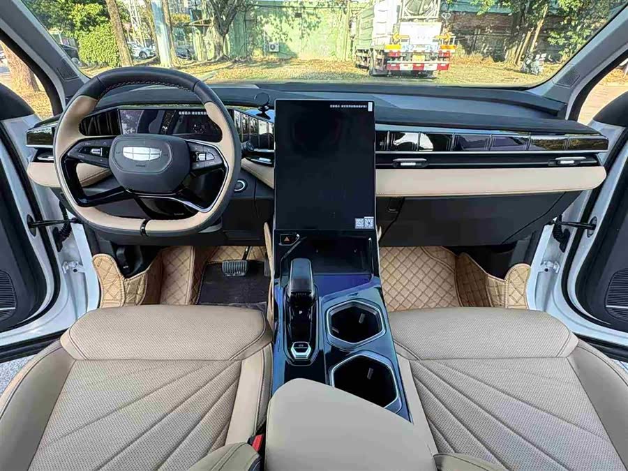 GEELY Boyue L 2024 imagen de coche #10