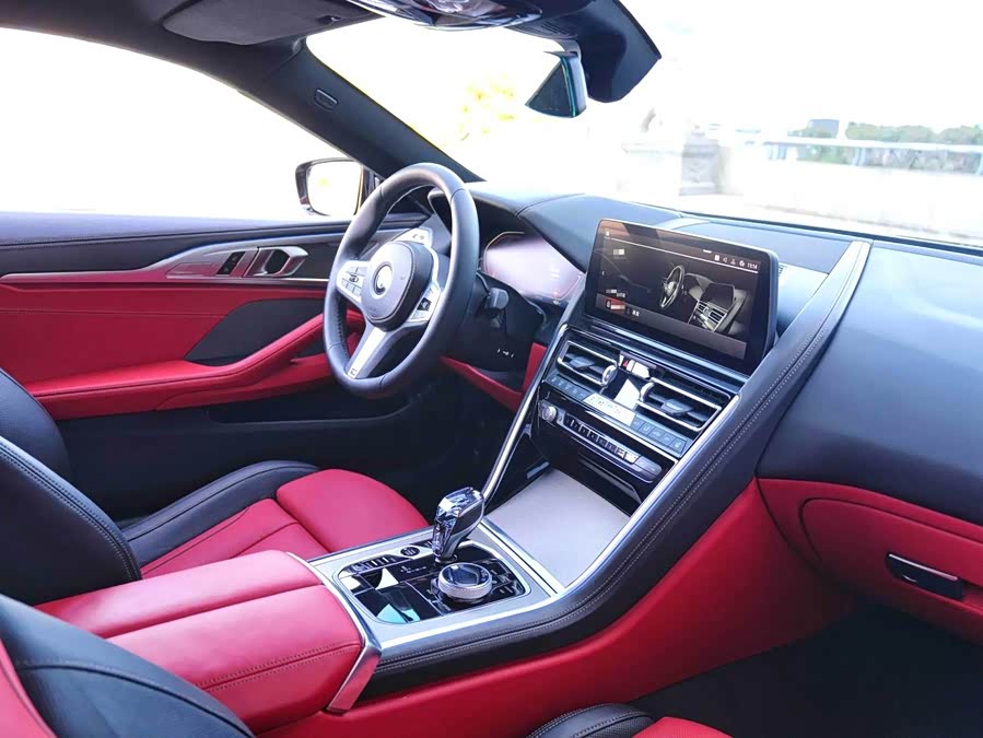 BMW 8 Series 2024 #10 BMW 8 Series 2024 car image #10