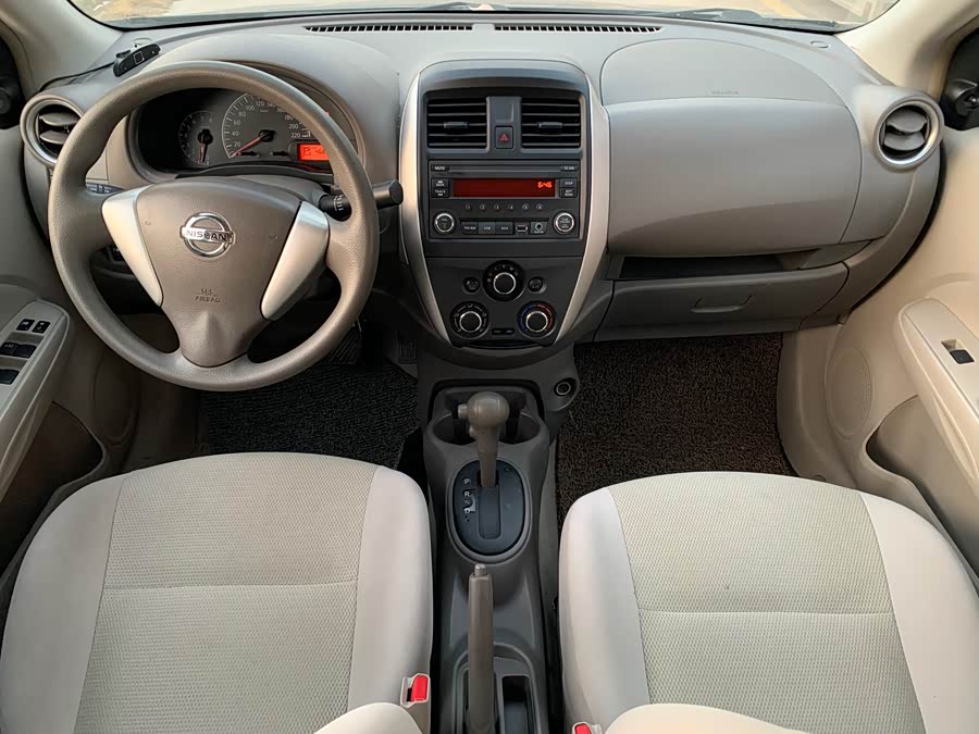 Nissan Sunny 2018 #10 Nissan Sunny 2018 car image #10