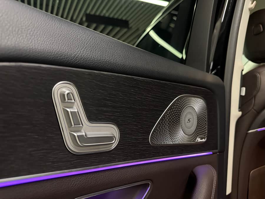 Mercedes-Benz GLE Class 2021 car image #10