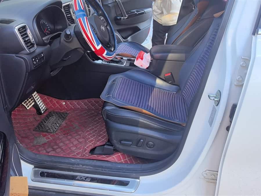 Kia KX5 2016 car image #10