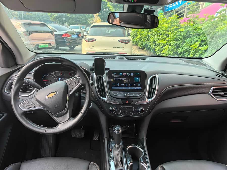 Chevrolet Equinox 2018 car image #10