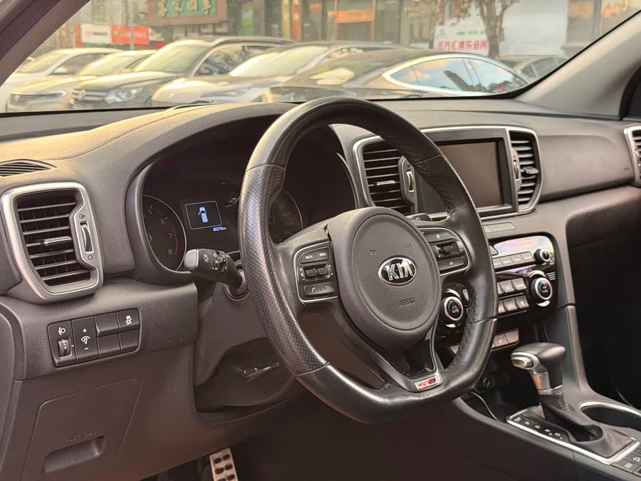 Kia KX5 2016 #10 Kia KX5 2016 car image #10