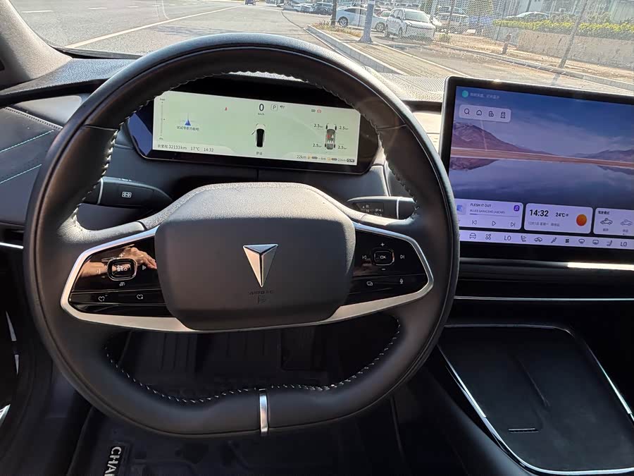 Deepal SL03 2023 car image #10