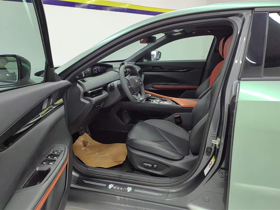 Changan UNI-V iDD 2023 #10 Changan UNI-V iDD 2023 car image #10