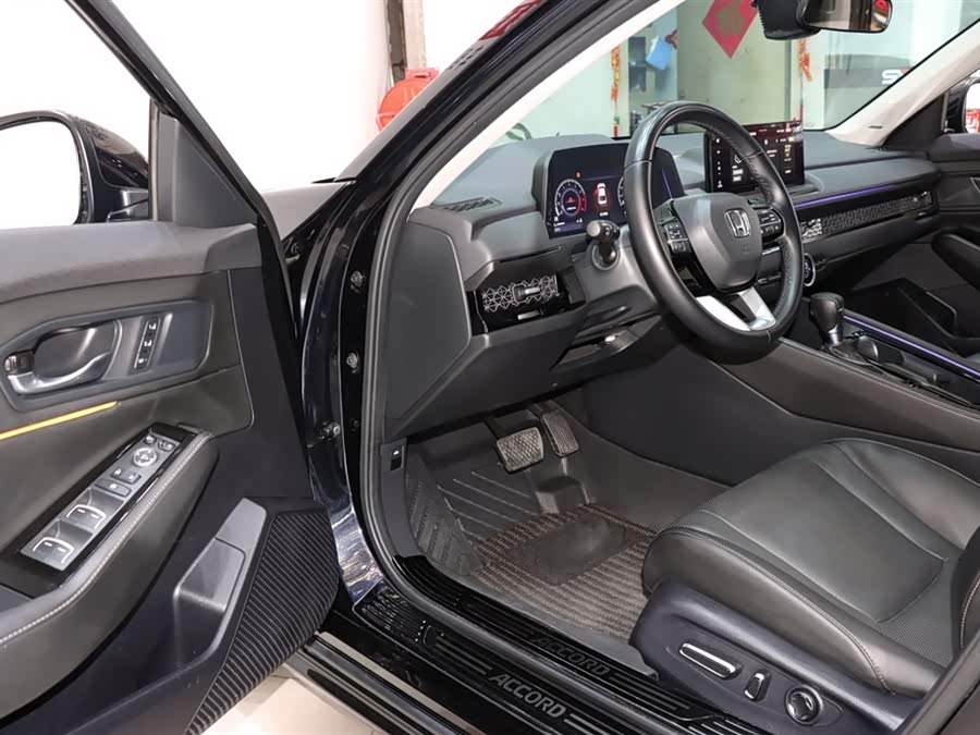 Honda Accord 2024 car image #10
