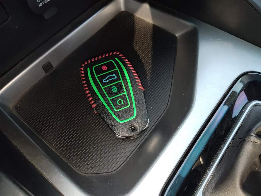 GEELY Emgrand L 2022 immagine di auto #10