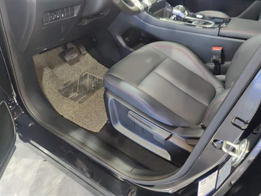 Forthing T5 EVO 2020 car image #10