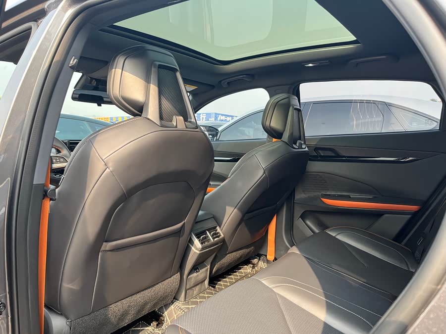 Changan UNI-V 2022 car image #10