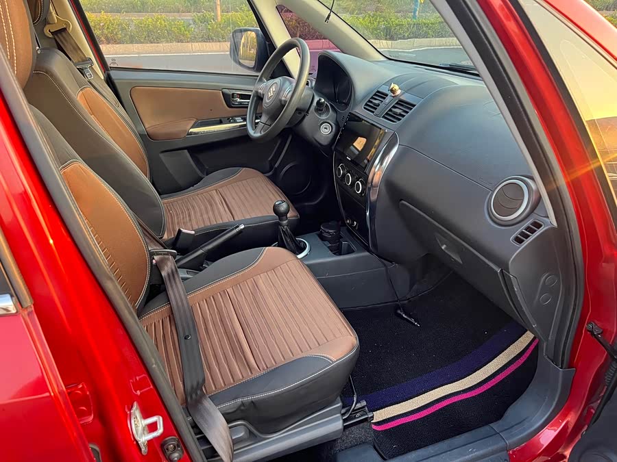 铃木 天语 SX4 2014 汽车图片 #10