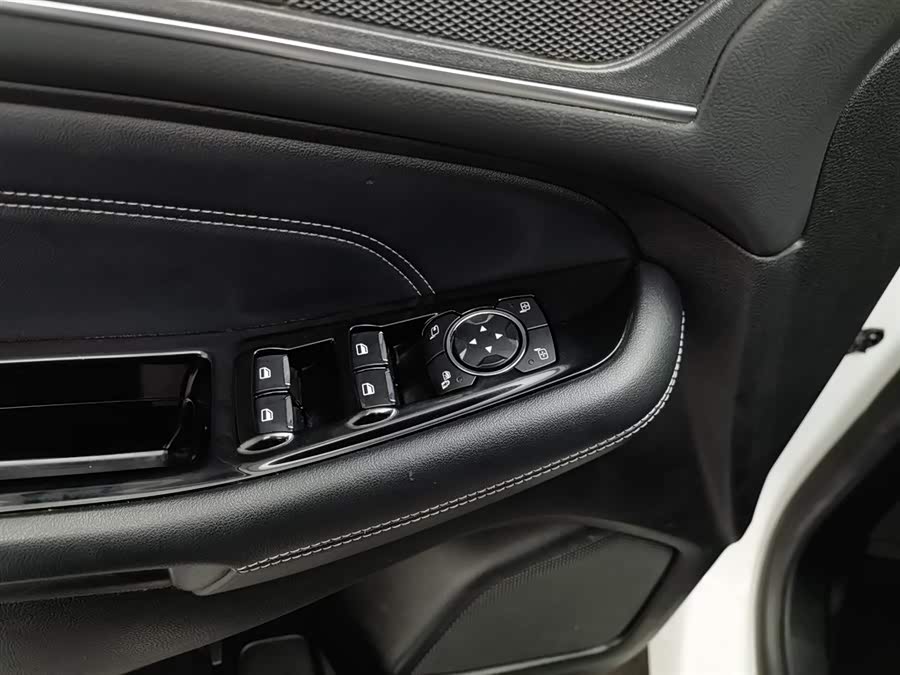 Ford Edge 2017 car image #10