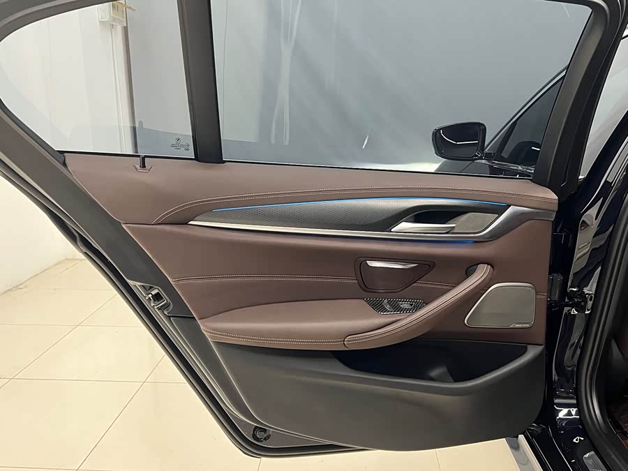 BMW 5 Series New Energy 2021 car image #10