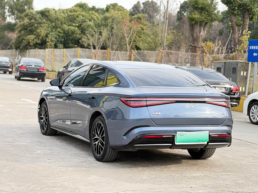 BYD Seal 2024 #10 BYD Seal 2024 car image #10