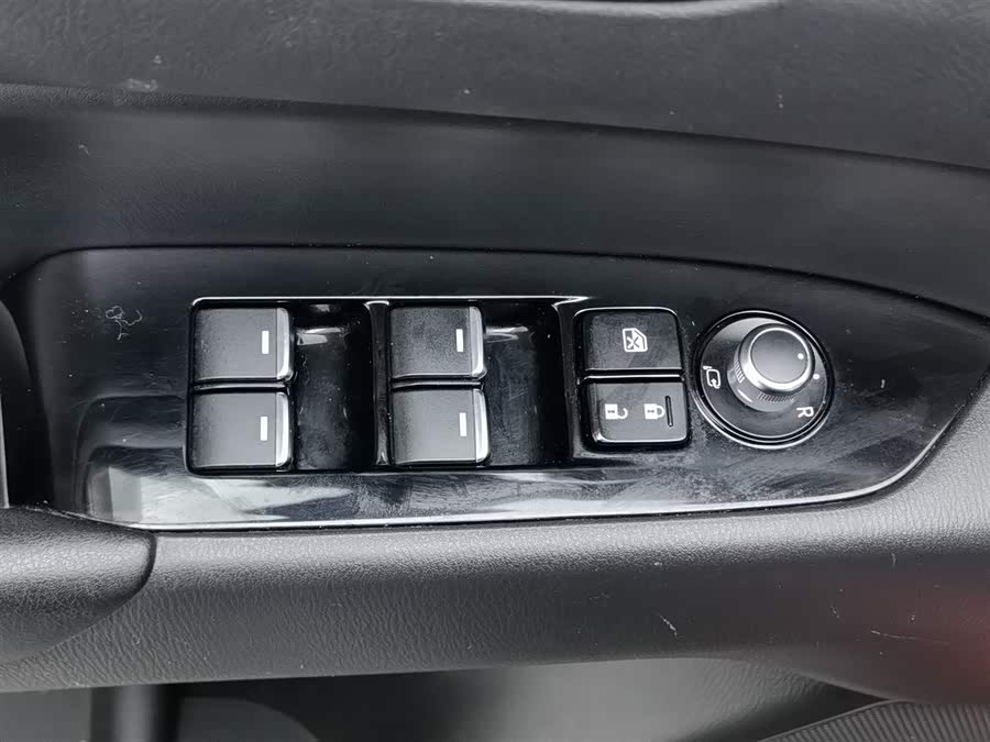 Mazda CX-5 2018 car image #10