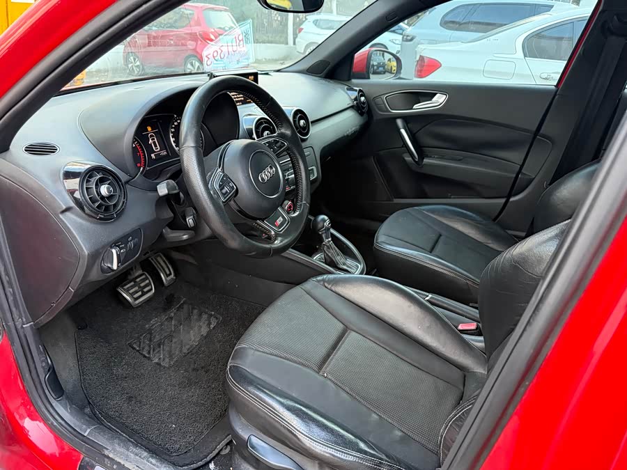 Audi A1 2017 car image #10