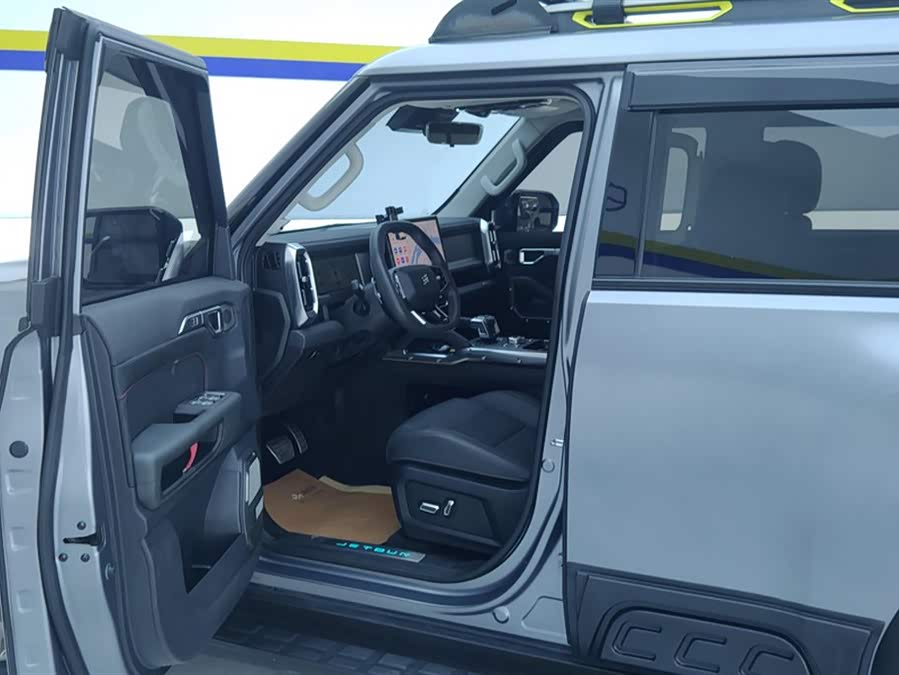 Jetour Traveller 2024 car image #10