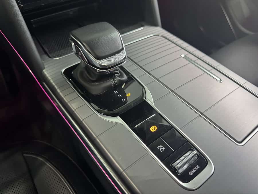 HongQi HS7 2024 car image #10