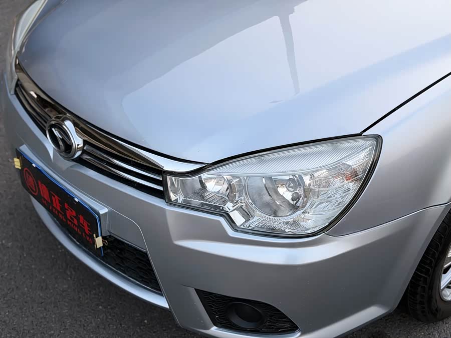 Soueast V3 Lingyue 2014 car image #10