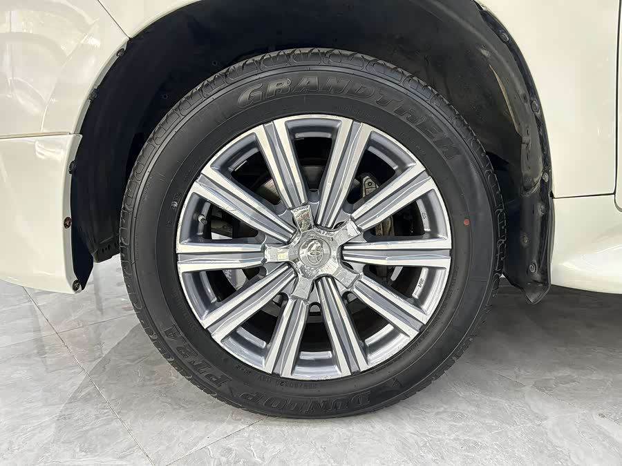 Toyota Land Cruiser 2019 #10 Toyota Land Cruiser 2019 car image #10