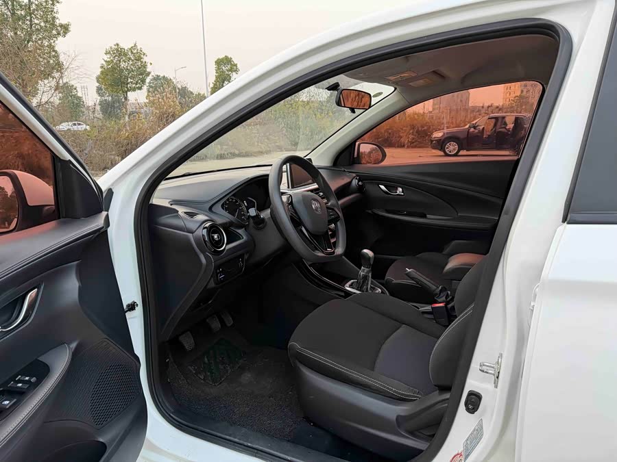 Changan Alsvin 2019 car image #10
