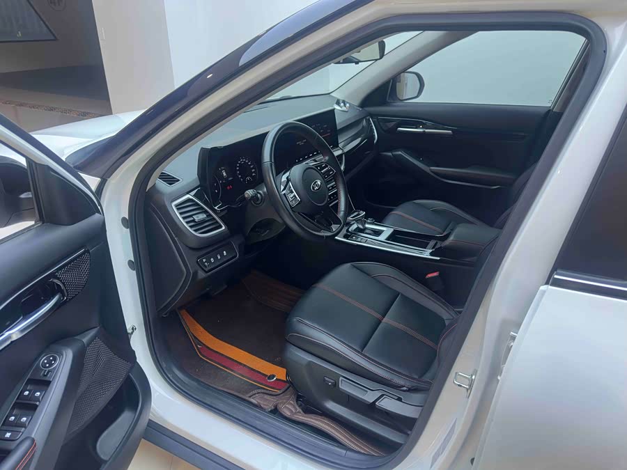 Kia Stonic 2021 image de voiture #10