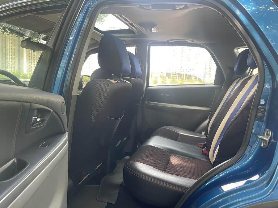 铃木 天语 SX4 2011 汽车图片 #10