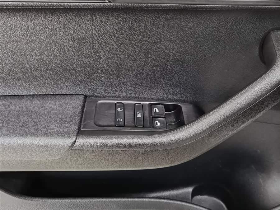 Skoda Fabia 2019 car image #10