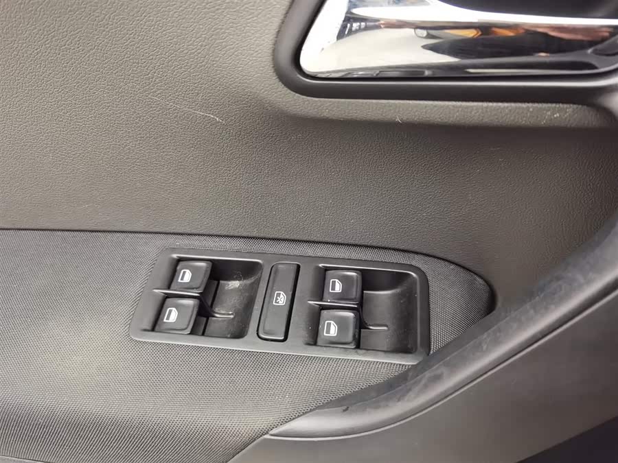 Volkswagen Polo 2019 car image #10
