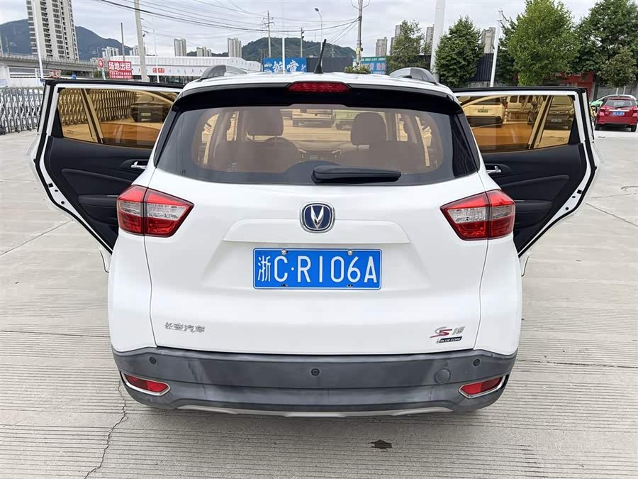长安 长安CS15 2017 汽车图片 #10