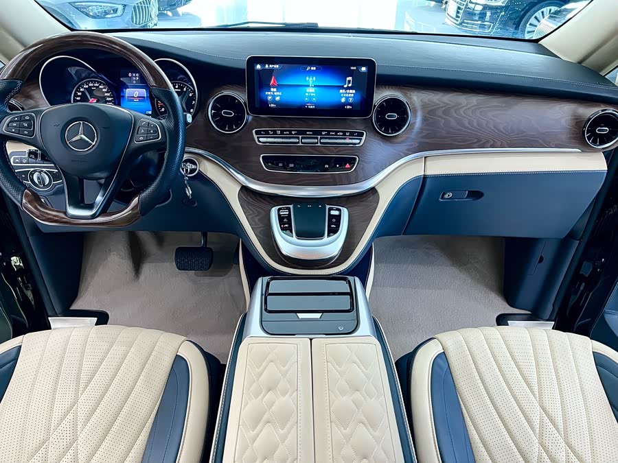 Mercedes-Benz V Class 2022 #10 Mercedes-Benz V Class 2022 immagine di auto #10