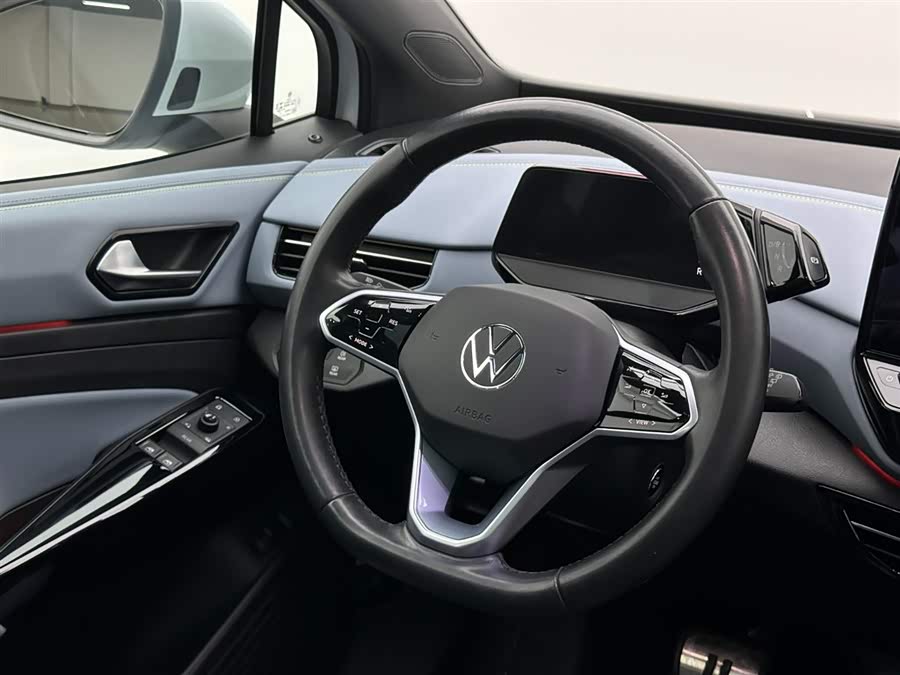 Volkswagen ID.4 X 2022 immagine di auto #10