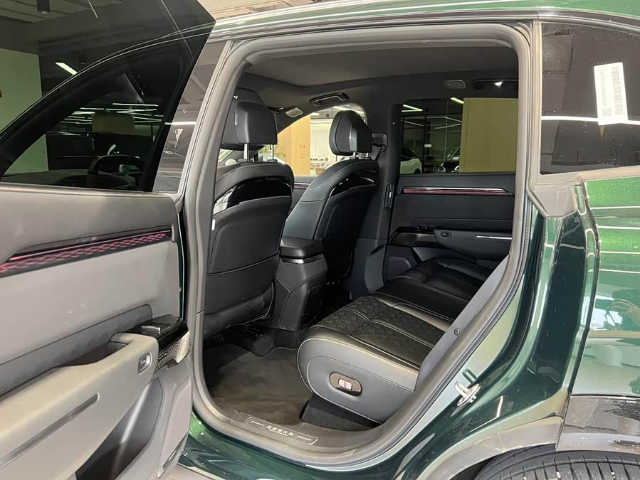 极氪 极氪7X 2024 汽车图片 #10